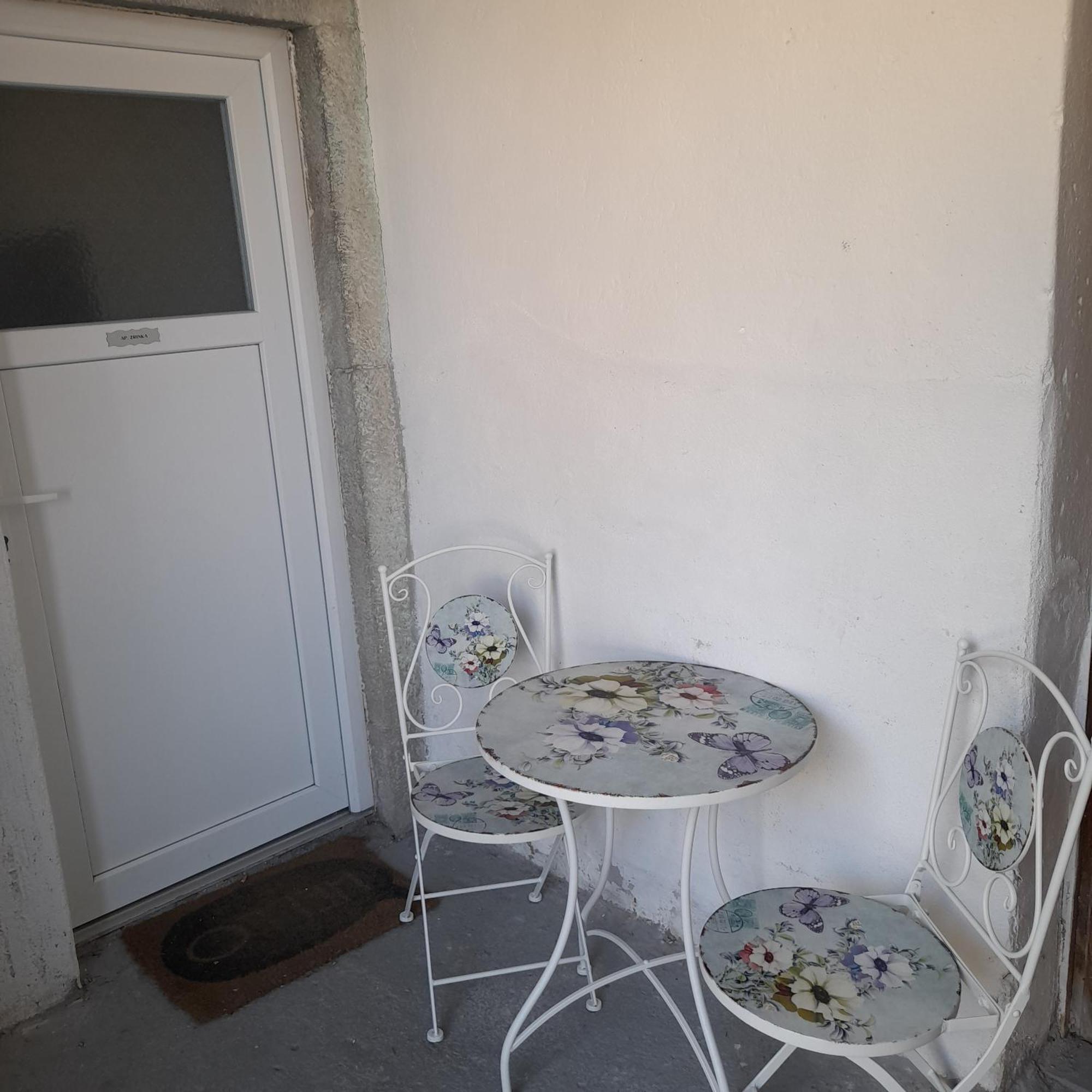 Apartman Zrinka 耶塞尼采 外观 照片